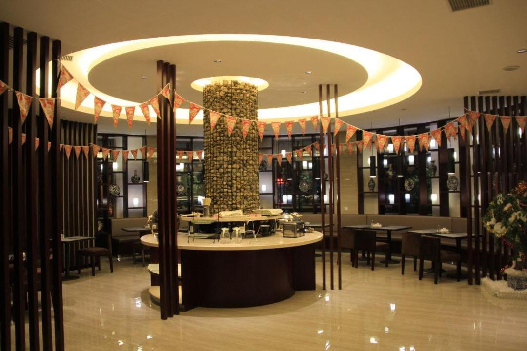 Baolong Homelike - Changxing Branch Hotel